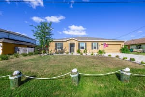 4042 Sw Jaqust Street, Port Saint Lucie 4042 Sw Jaqust Street, Port Saint Lucie