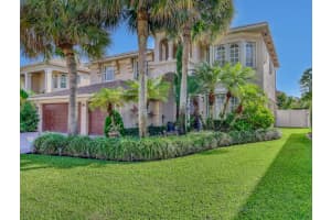 2227 Ridgewood Circle, Royal Palm Beach