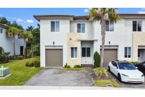 1710 Pioneer Way, Royal Palm Beach
