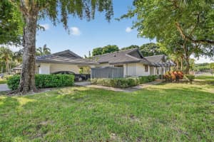 10101 Ashwood Place, Boynton Beach