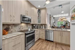 10644 Royal Caribbean Circle, Boynton Beach