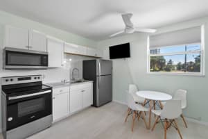 670 Hernando Street B, Fort Pierce 670 Hernando Street B, Fort Pierce