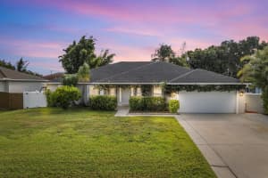 1074 Sw Eckard Avenue, Port Saint Lucie
