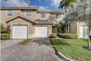 6420 Park Lake Circle, Boynton Beach