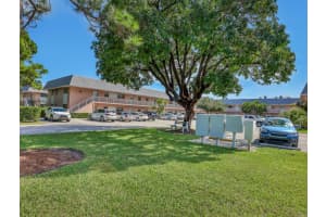 18081 Se Country Club Drive 10-91, Tequesta 18081 Se Country Club Drive 10-91, Tequesta