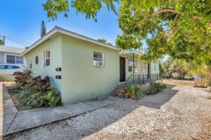 812 10th Street B, West Palm Beach