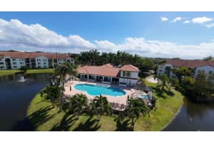 401 Villa Circle, Boynton Beach