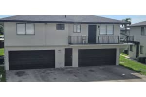 906 E Tiffany Drive 4, Mangonia Park