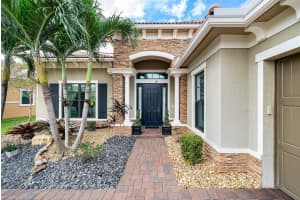 9383 Cantal Circle E, Parkland