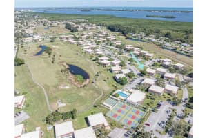 28 Pine Arbor Lane 101, Vero Beach