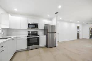 12452 Guilford Way, Wellington