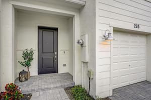 226 Se Woodbark Street, Port St. Lucie, Fl 34984, Port Saint Lucie 226 Se Woodbark Street, Port St. Lucie, Fl 34984, Port Saint Lucie