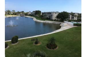 2724 N Garden Drive 403, Lake Worth
