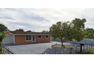 584 Vossler Avenue, West Palm Beach