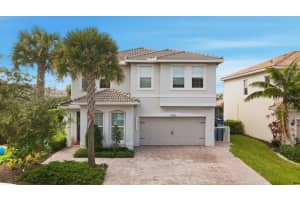 1592 Bursera Terrace, Hollywood