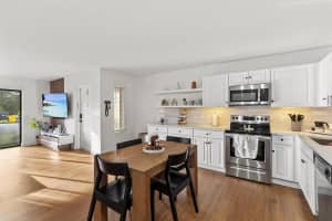 722 Sunny Pine Way D1, Greenacres 722 Sunny Pine Way D1, Greenacres