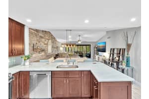 11205 Aspen Glen Drive, Boynton Beach