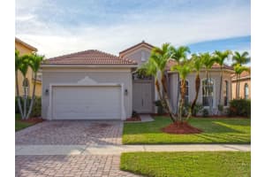 5607 Place Lake Drive, Fort Pierce