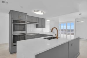 529 S Flagler Dr 14h, West Palm Beach