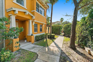 500 Pacific Grove Drive 8, West Palm Beach