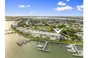 1351 Bayshore Drive 101, Fort Pierce