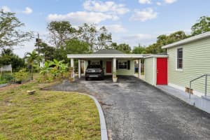 614 N 7th Street 1/2, Lantana