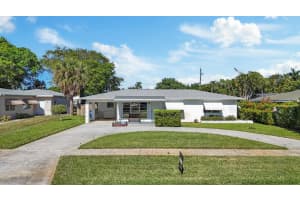 225 E Ilex Drive, Lake Park 225 E Ilex Drive, Lake Park