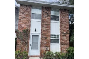 411 N Cypress Drive 15, Tequesta