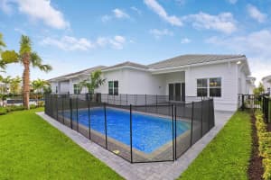 12549 Nautilus Circle, Palm Beach Gardens