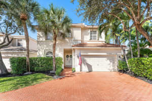 121 Palm Circle, Lake Worth Beach