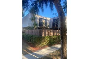 5808 58th Way, West Palm Beach