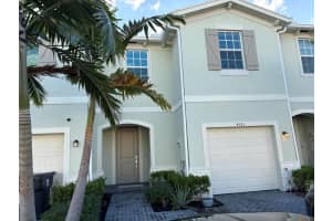 4181 Lagoon Shore Drive, Lake Worth