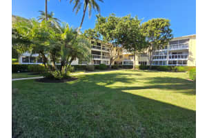 60 Venetian Drive 203a, Delray Beach