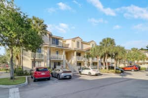 1152 University Boulevard 22, Jupiter