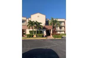 9531 N Belfort Circle 111, Tamarac