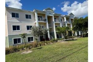 1587 S Florida Mango Road 105, Palm Springs