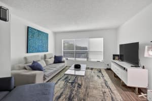 3000 Nw 42nd Avenue B404, Coconut Creek