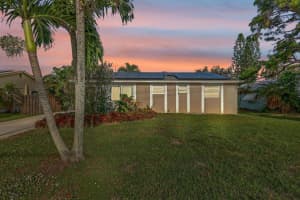 5865 Se Rosemont Avenue, Stuart