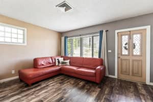 337 E Lake Road, Palm Springs