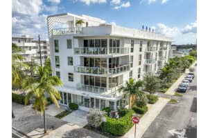 117 Lake Avenue 204, Lake Worth