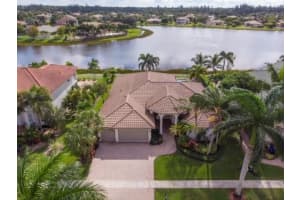 11710 Paradise Cove Lane, Wellington