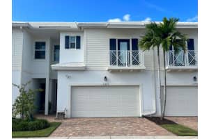 11985 Park Central, Royal Palm Beach