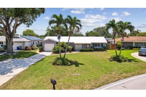 4194 Honeysuckle Avenue, Palm Beach Gardens