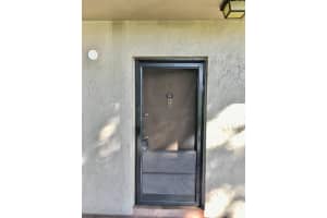 6034 Forest Hill Boulevard 104, West Palm Beach