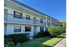 1271 Se Parkview Place H4, Stuart