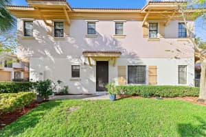 4727 Preserve Street, Coconut Creek