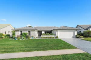 10174 Crosswind Road, Boca Raton