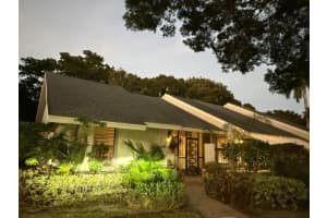 10911 Lake Front Place, Boca Raton