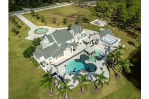 4236 Hield Road Nw, Palm Bay