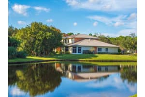 2529 Stockbridge Square Sw, Vero Beach